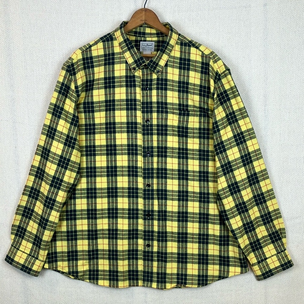 LL Bean Scotch Plaid Flannel Shirt Slightly Fitted EUC